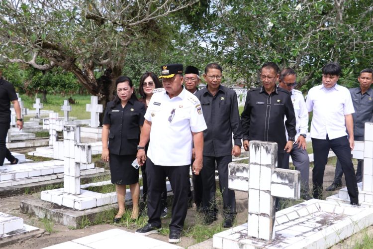 Robby Dondokambey Pimpin Ziarah Penuh Haru di TMP Kairagi, HUT Minahasa 597