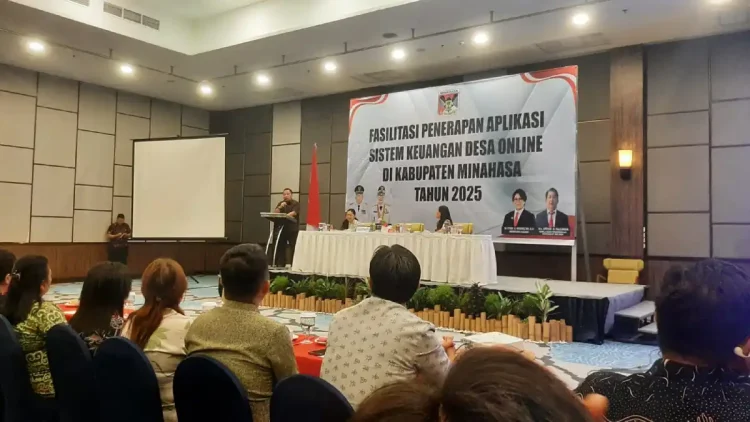 Bupati Minahasa Buka Fasilitasi Penerapan Aplikasi Sistem Keuangan Desa Online 2025