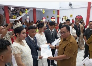 Antusias dan Sederhana, Bupati “RD” Warna-i HUT Ke-154 Desa Borgo
